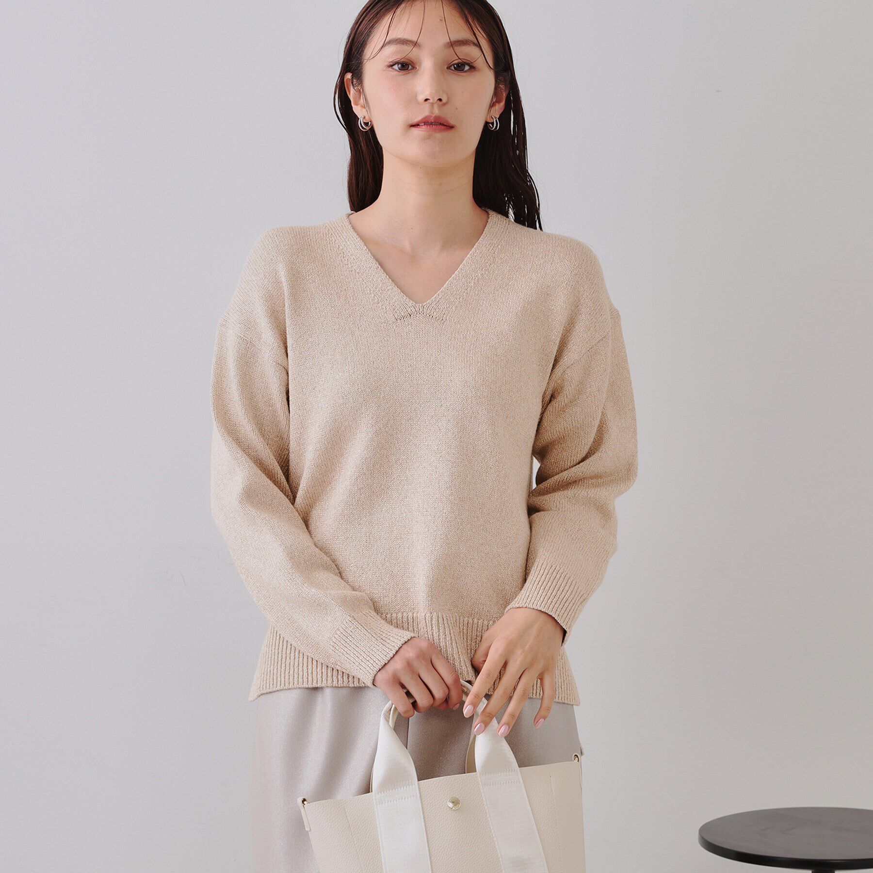 OPAQUE.CLIP「ラメヤーンVネックニット【洗濯機洗い可】」|ニット・セーター|