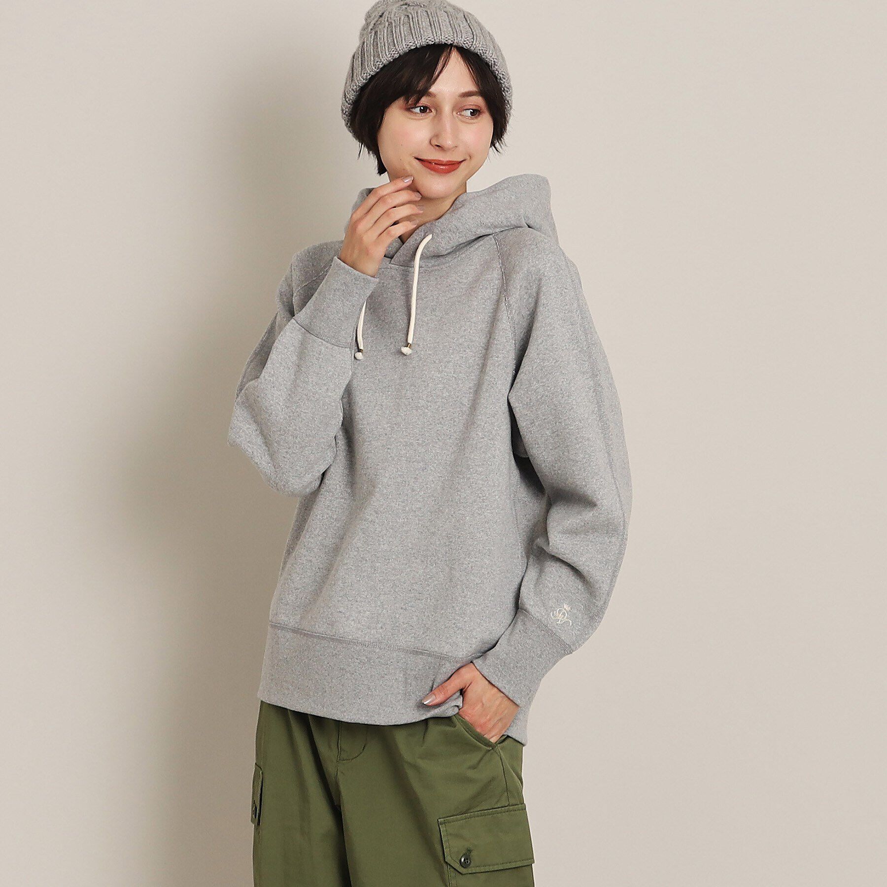 Dessin「【ユニセックス・日本製・洗える】吊り裏毛フーデッドスウェット」|パーカー|