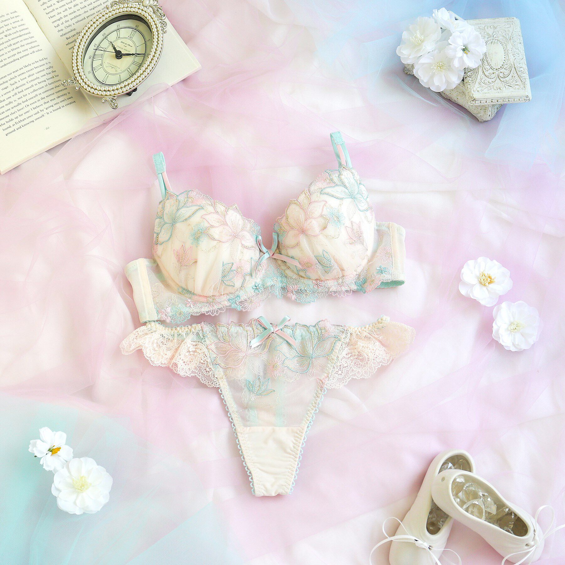 Risa Magli「ウラリー Tバックショーツ」|インナー|