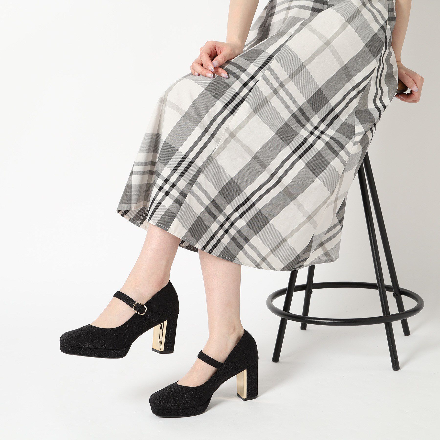 ESPERANZA「メッキプレートヒールストラップパンプス」|パンプス|