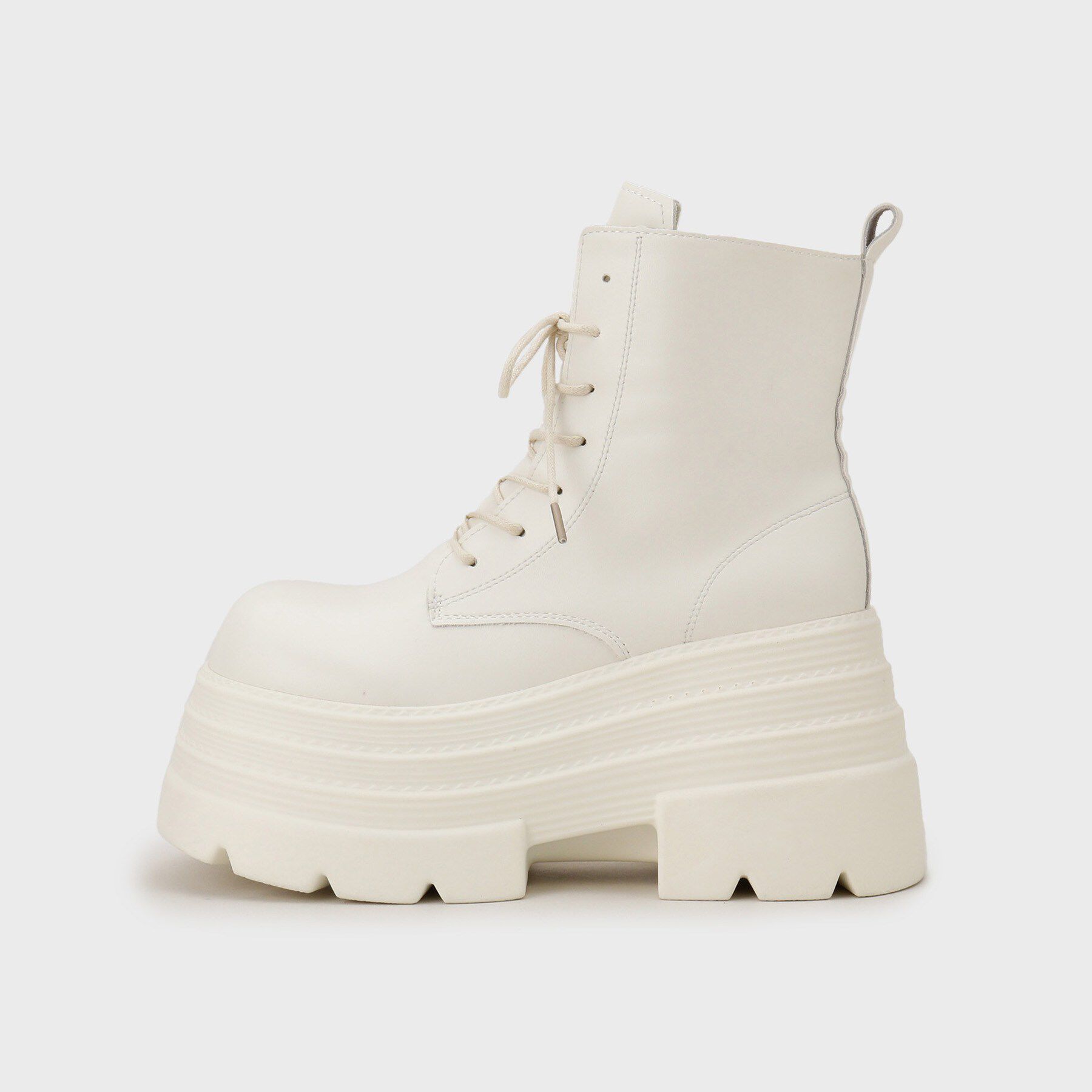 csT&P「厚底レースアップ」|ショートブーツ|