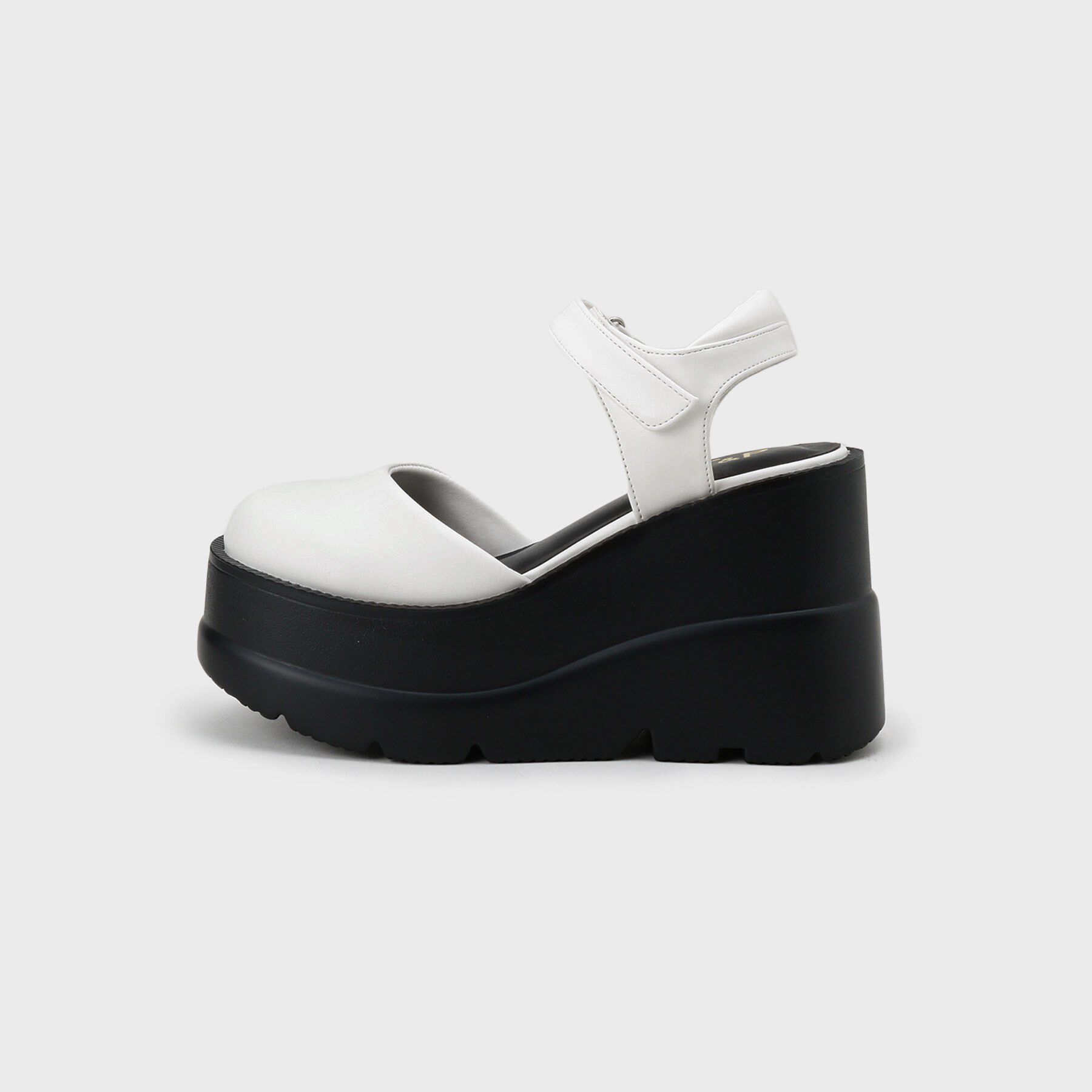 csT&P「厚底ストラップパンプス」|パンプス|