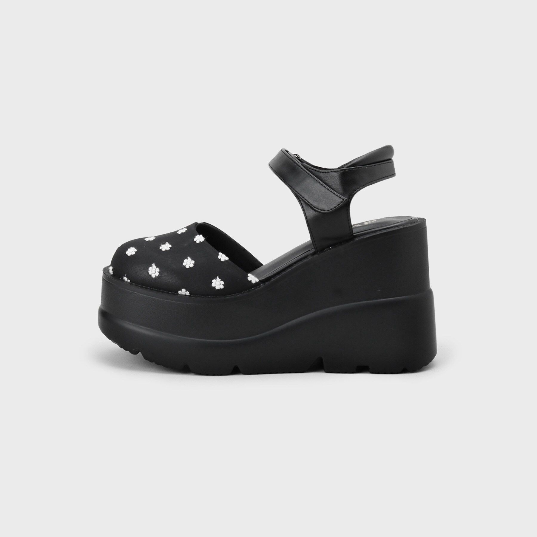 csT&P「厚底ストラップパンプス」|パンプス|