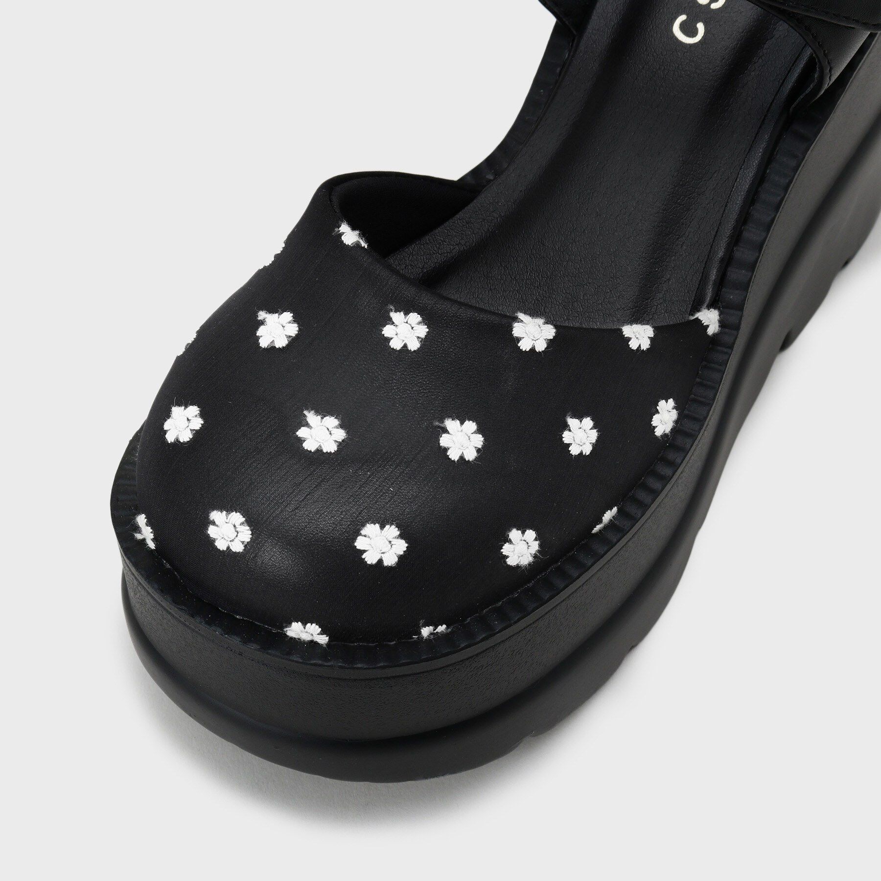 csT&P「厚底ストラップパンプス」|パンプス|