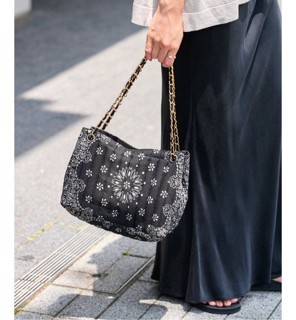 FRAMeWORK「MALUS/マリュス バンダナキルティングショルダーBAG」|ショルダー・メッセンジャー|