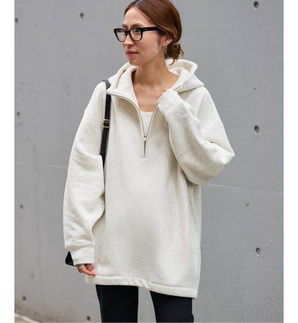 FRAMeWORK「Champion 別注REVERSE WEAVE11.5OZフードハーフジップドロストプルオーバー」|スウェット・ジャージ|