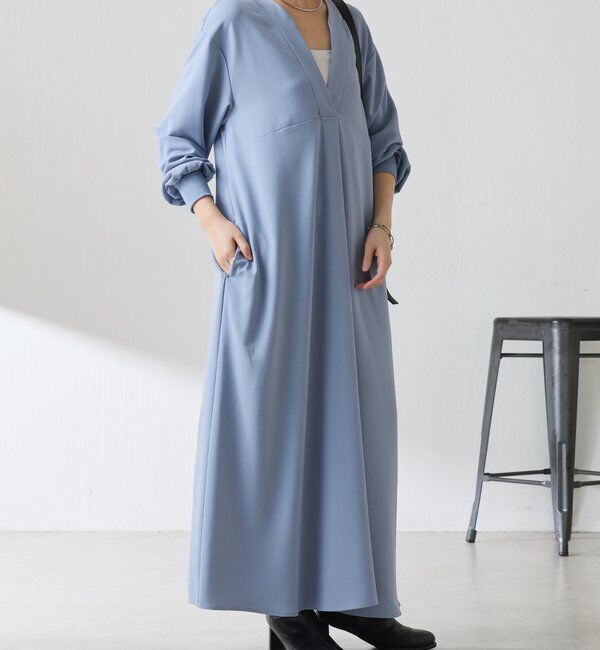  「ジャージVネックワンピース/セレモニー」|ワンピース|