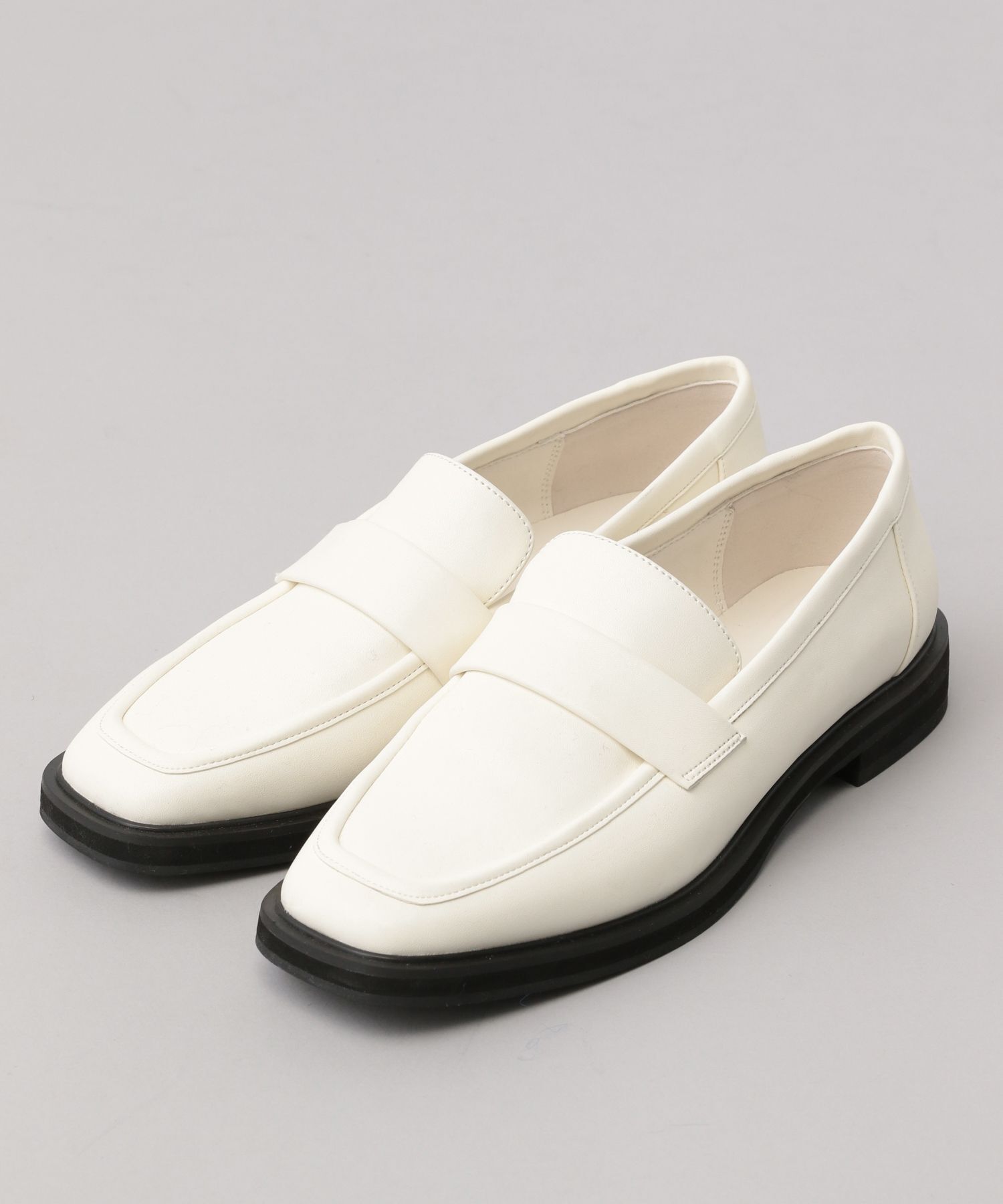 A part by 「【新色追加】スクエアローファー」|ローファー|ナチュラル