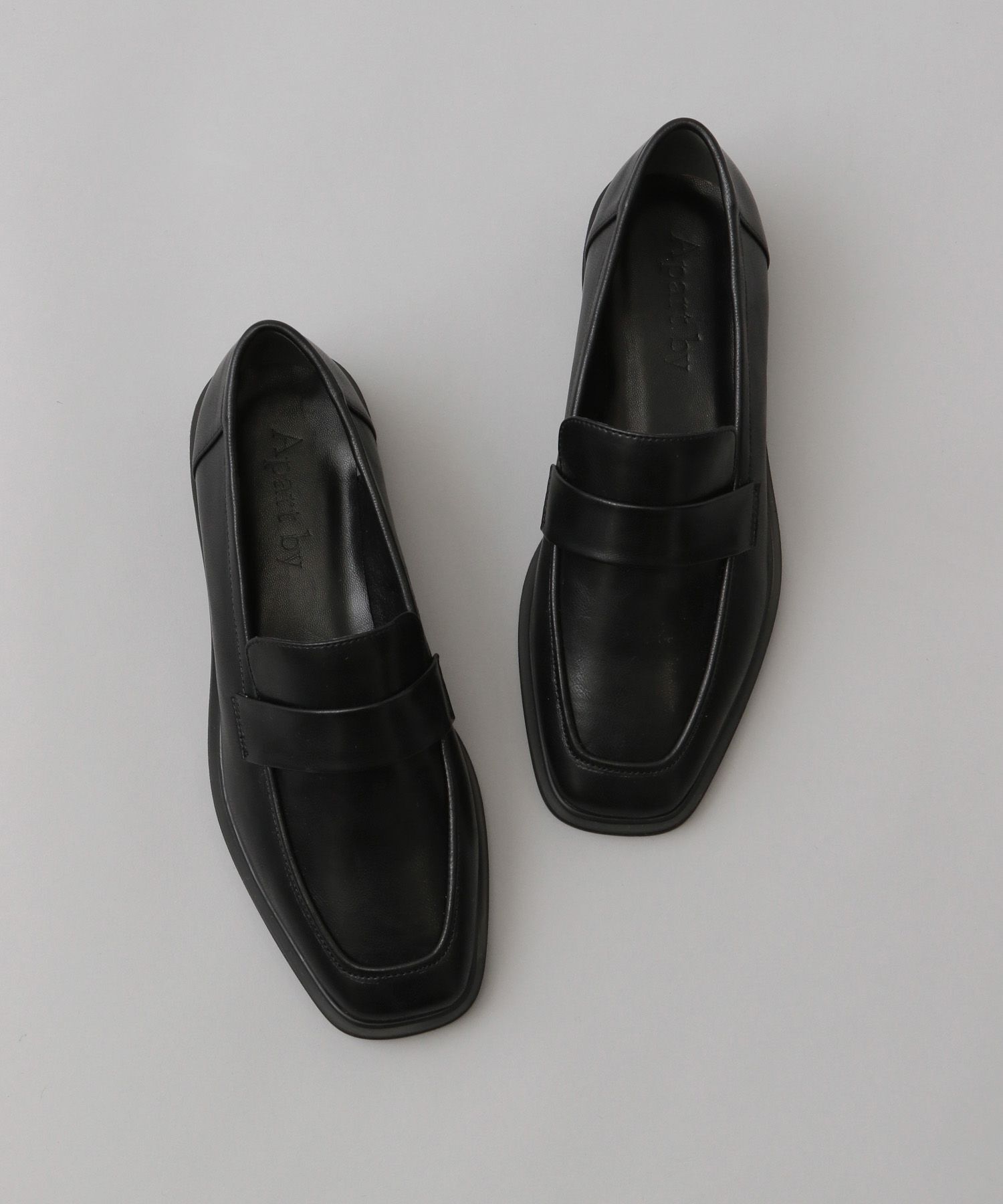 A part by 「【新色追加】スクエアローファー」|ローファー|ブラック