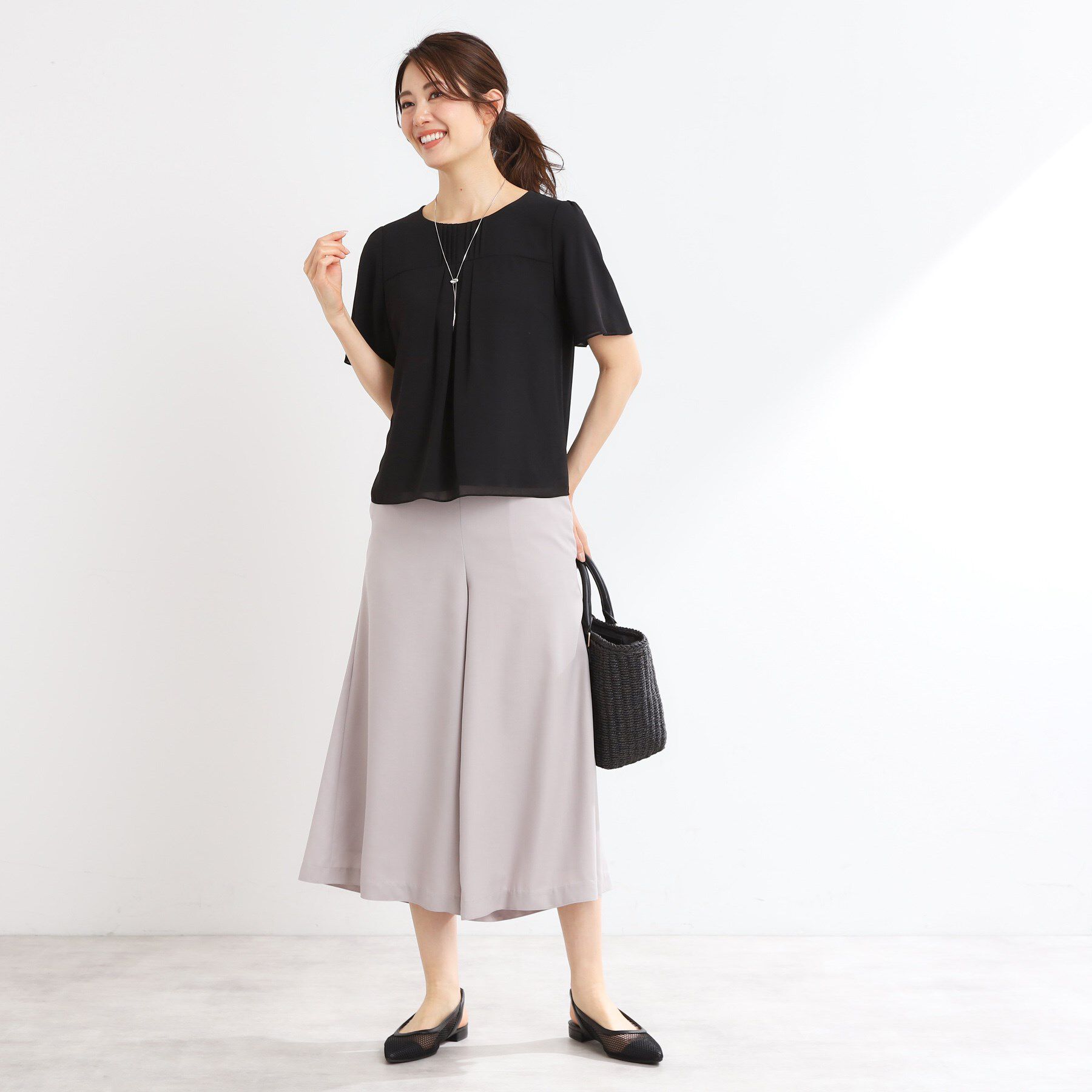 Reflect「【マシンウォッシュ可】横切替ピンタックデザインブラウス」|シャツ・ブラウス|