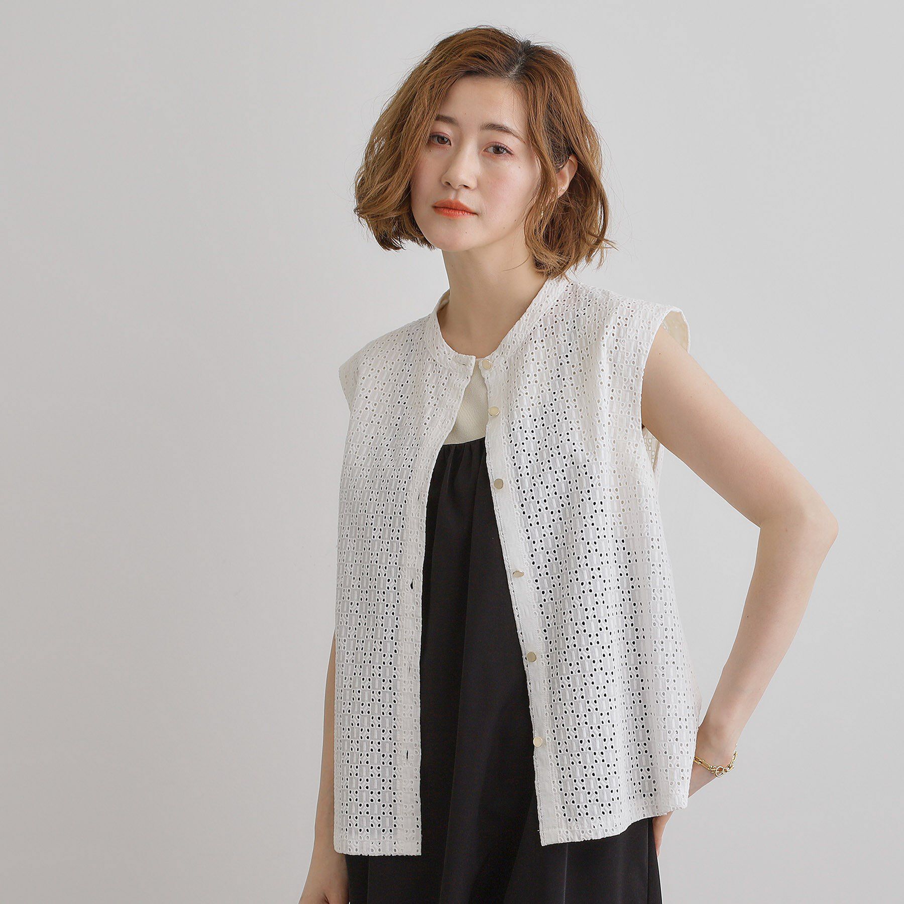 grove「繊細なレースで魅せるエンブロイダリーレースバンドカラーシャツ」|シャツ・ブラウス|