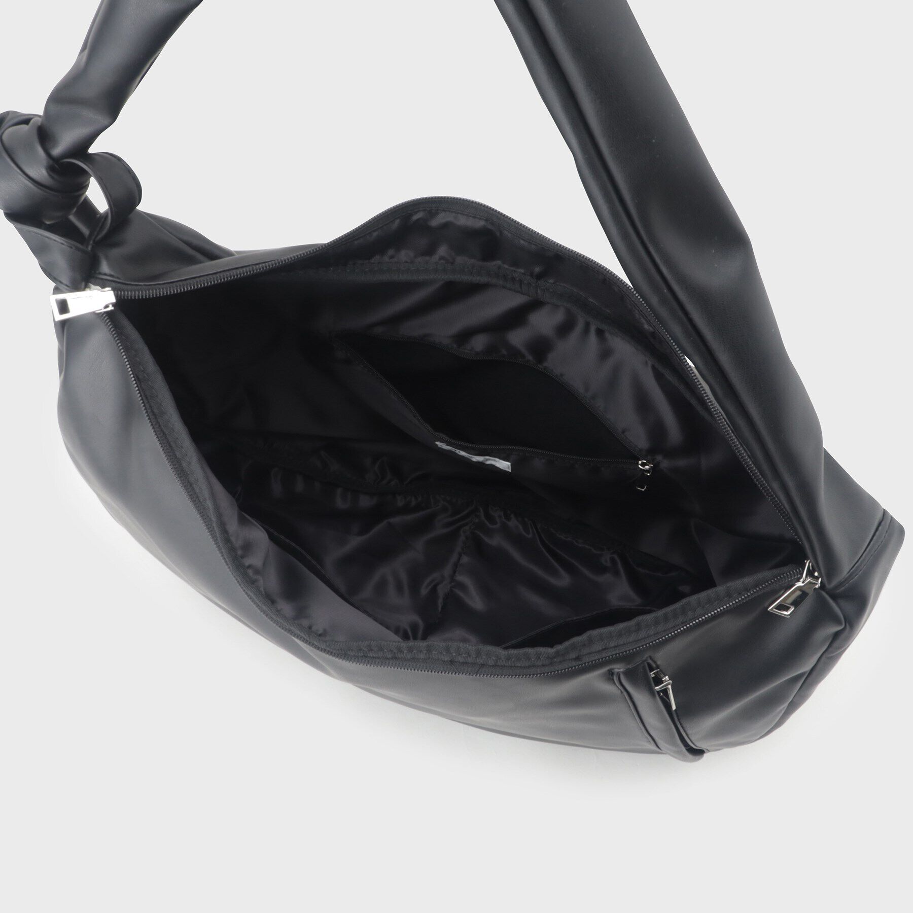 tk.TAKEO KIKUCHI「パテッドラウンドショルダーBAG」|ショルダー・メッセンジャー|