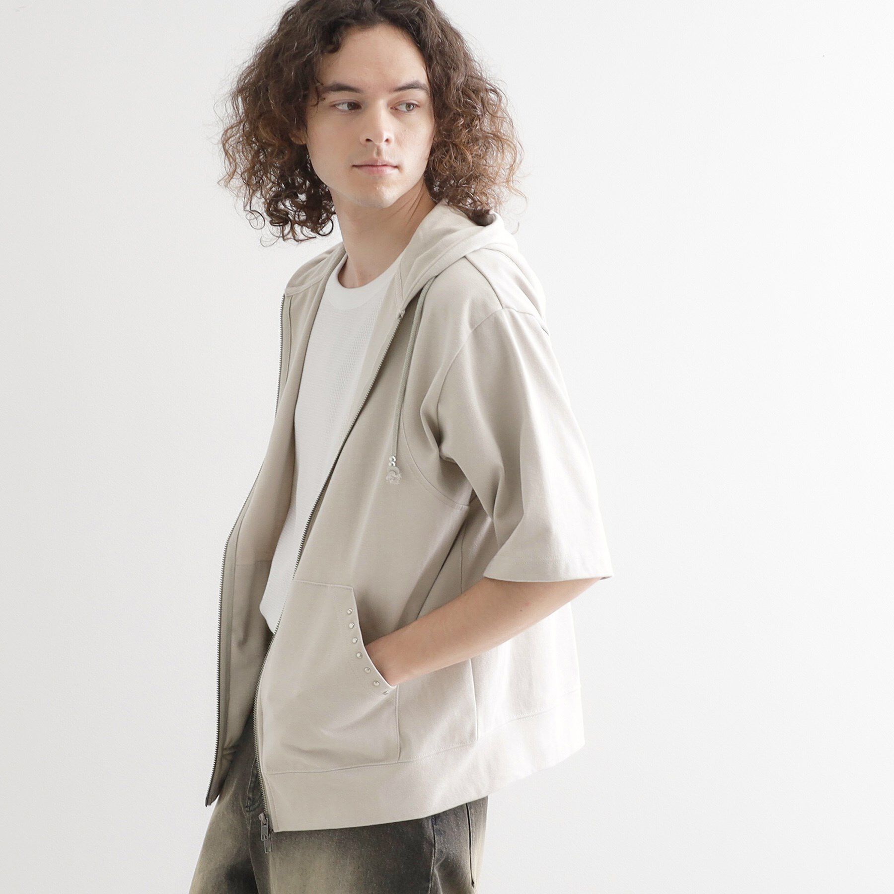 tk.TAKEO KIKUCHI「スタッズ ダブルZIPパーカ」|パーカー|