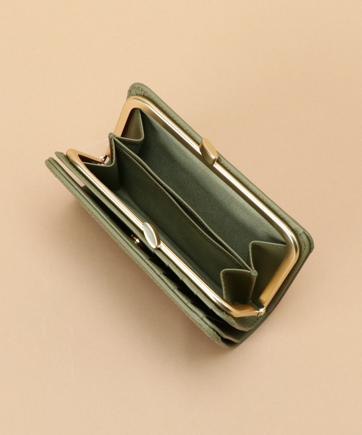 Samantha Thavasa「Pomme d'espoir ポムディスポワール 型押し口金折財布」|財布|