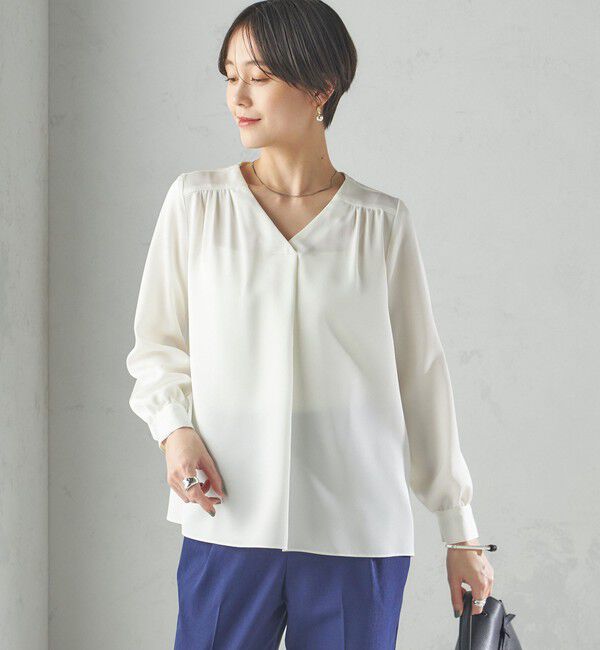 SHIPS for women「〈手洗い可能〉バックサテン Vネック ロング スリーブ ブラウス」|シャツ・ブラウス|
