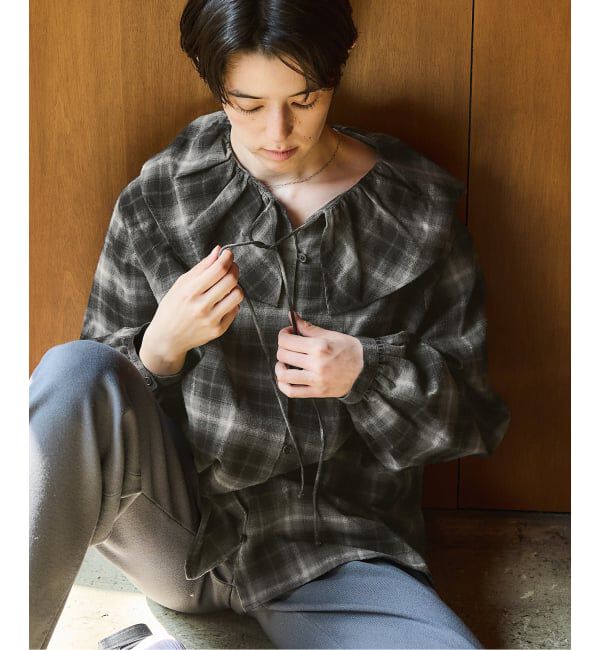 IENA「《追加2》BLACK フリルチェックブラウス」|シャツ・ブラウス|