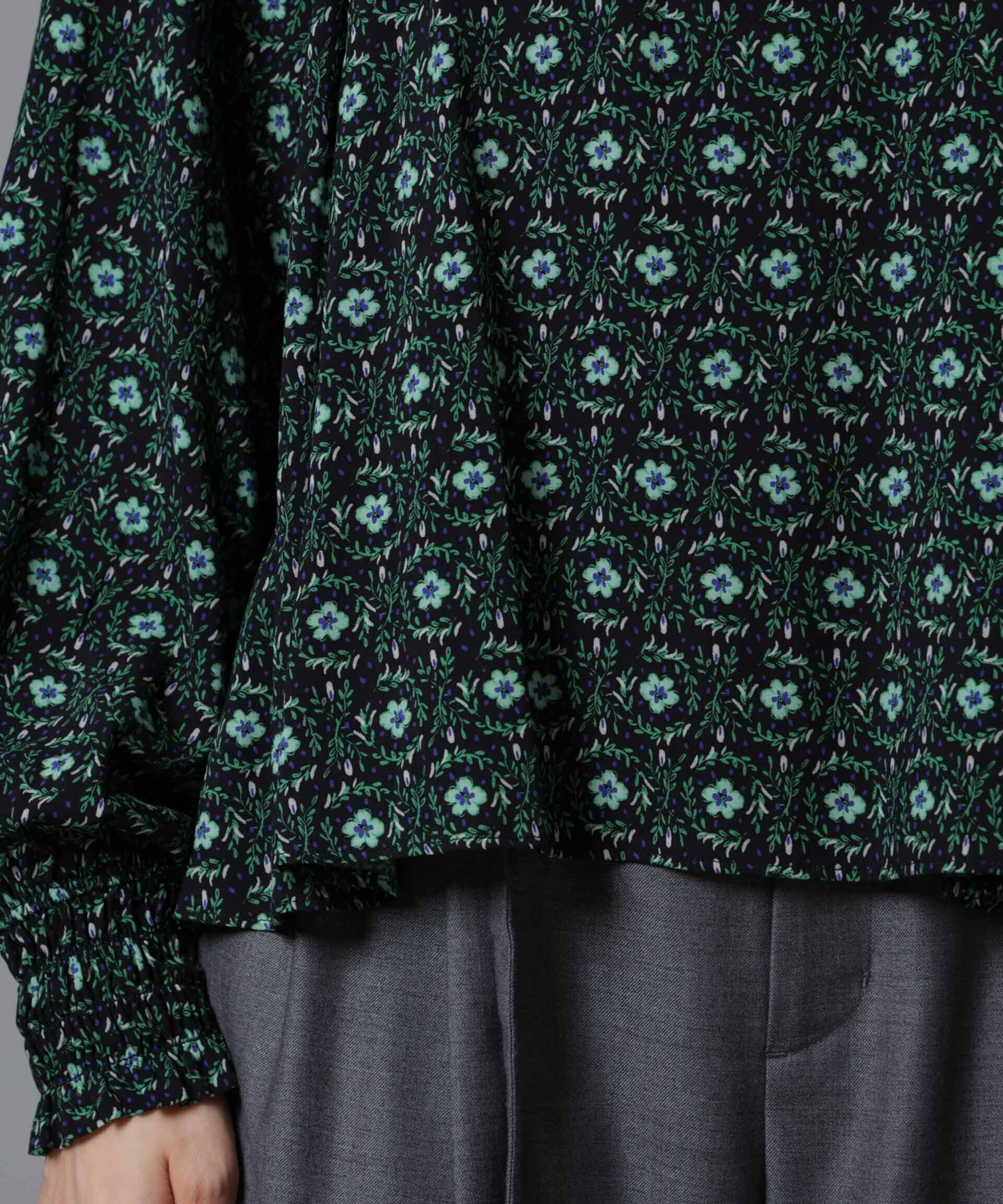 nano･universe「サークルフラワープリントギャザーブラウス」|シャツ・ブラウス|