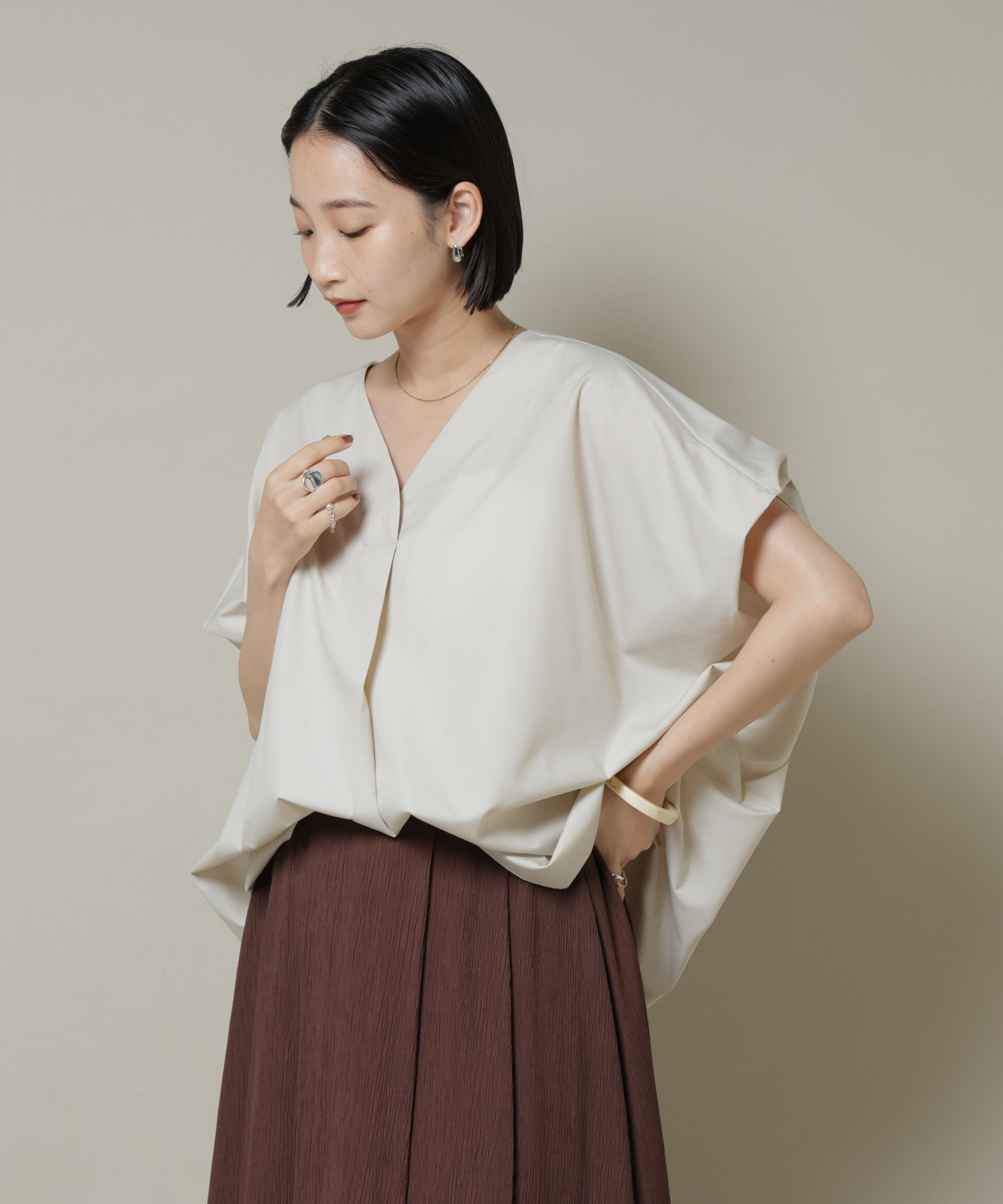 nano･universe「ドルマンワイドスキッパーブラウス」|シャツ・ブラウス|ライトベージ 1