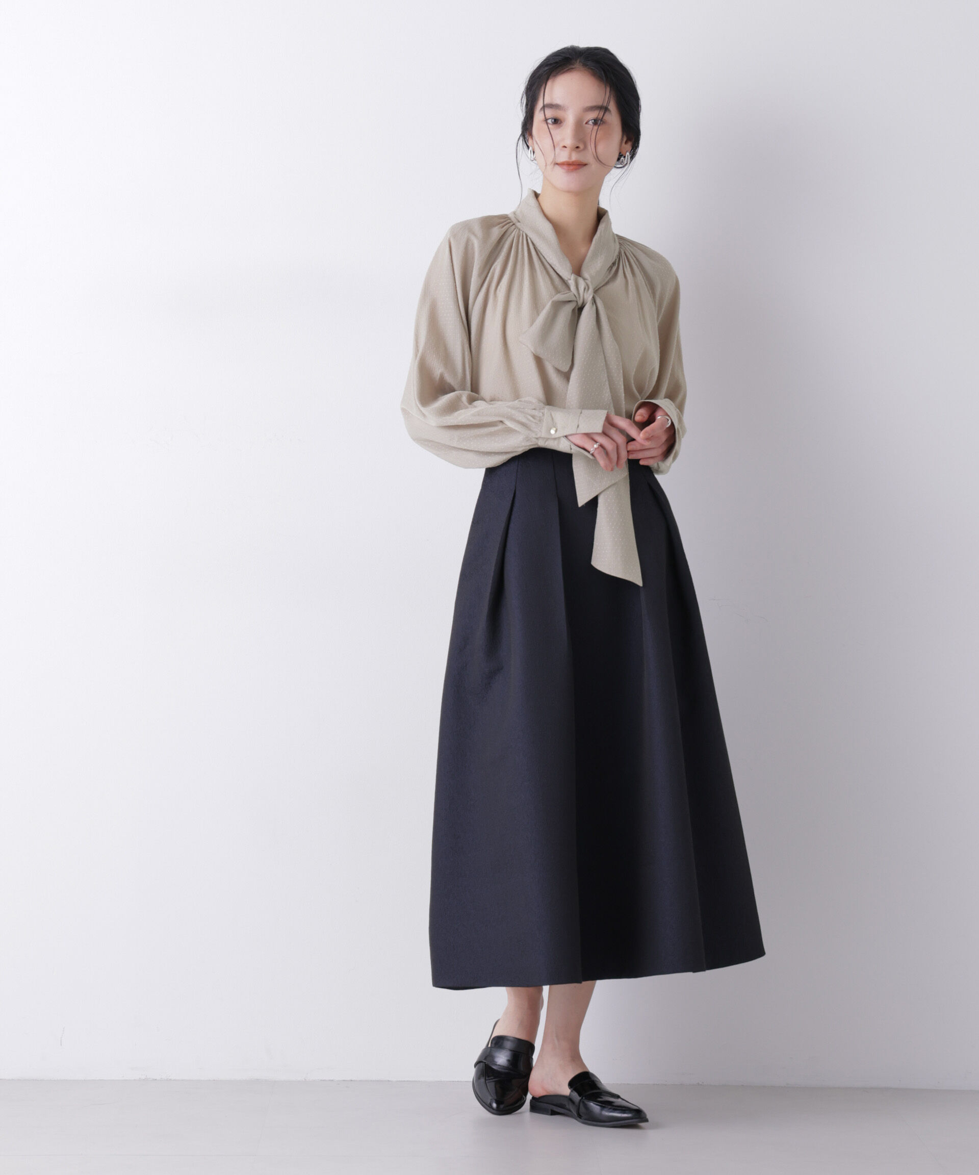 nano･universe「ドビードットリボンタイブラウス」|シャツ・ブラウス|