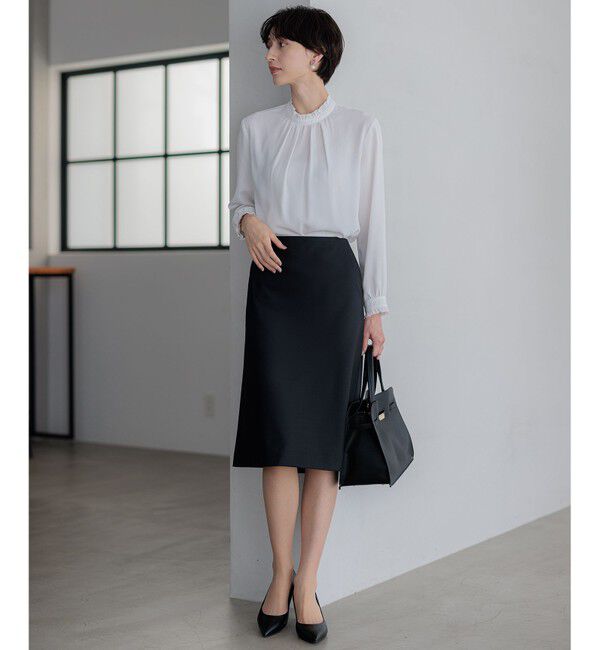 23区「【吸水速乾/UVケア/防シワ性】バックサテンアムンゼン スタンドフリル ブラウス」|シャツ・ブラウス|