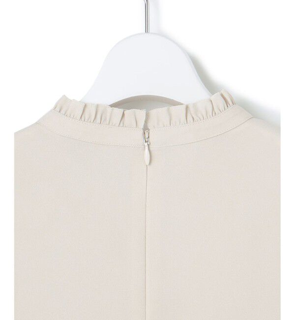 23区「【吸水速乾/UVケア/防シワ性】バックサテンアムンゼン スタンドフリル ブラウス」|シャツ・ブラウス|