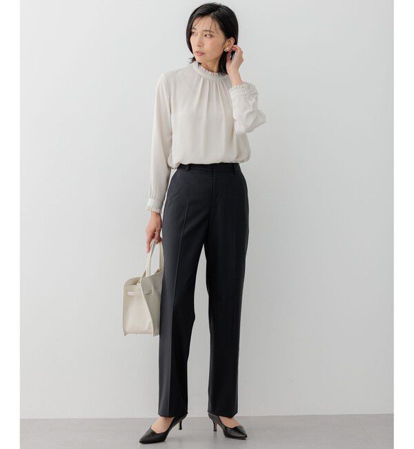 23区「【吸水速乾/UVケア/防シワ性】バックサテンアムンゼン スタンドフリル ブラウス」|シャツ・ブラウス|