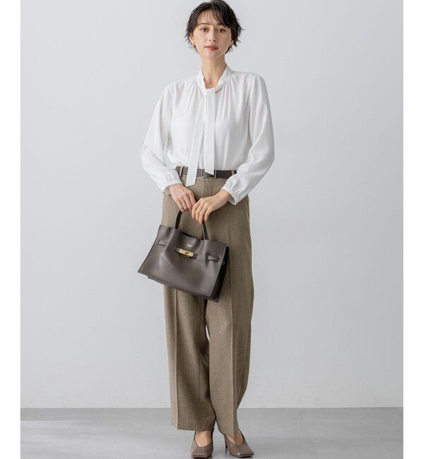 23区「【洗える】バックサテンアムンゼン ボウタイ ブラウス」|シャツ・ブラウス|