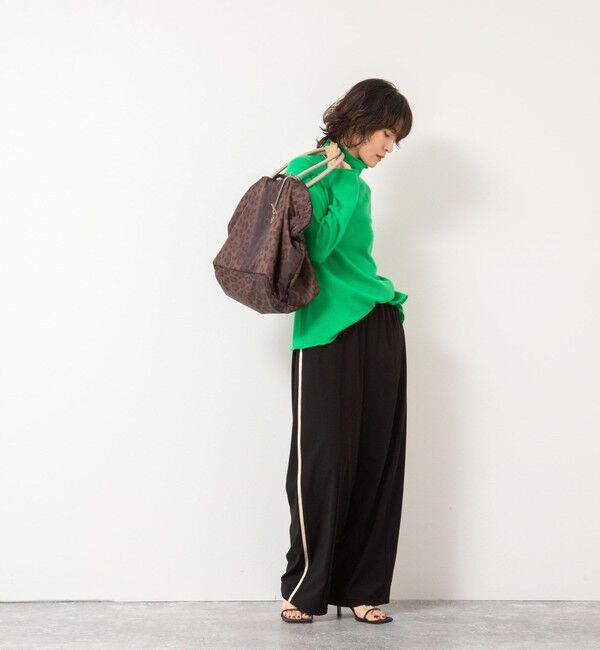 Rie Miller「【WEB&一部店舗限定】PUREカシミヤタートルネックニット」|ニット・セーター|