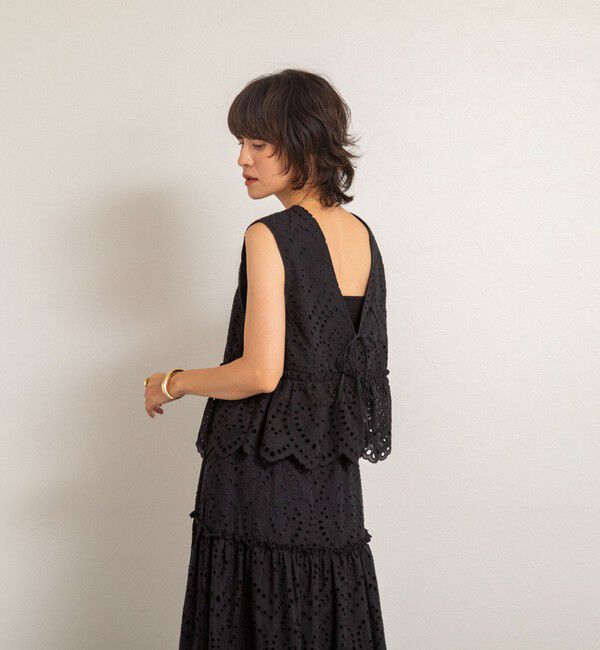 MAQWEL「【MAQWEL/マクウェル】《セットアップ対応》ウォッシャブルエンブロイダリーレースベスト」|ベスト・ジレ|