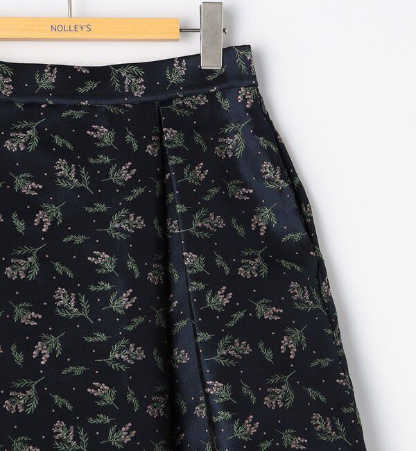 NOLLEY'S「ウォッシャブル花柄ジャガードタックスカート」|フレア|