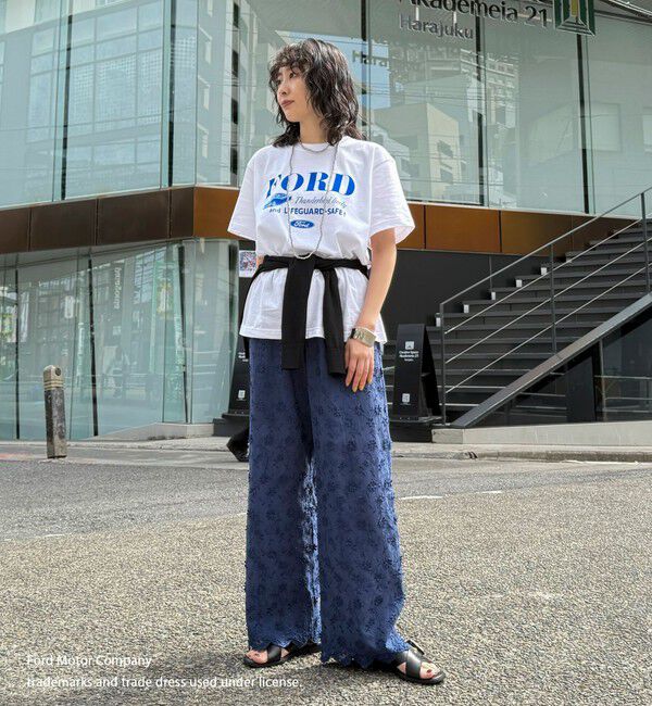 fredy emue「3D刺繍スカラップイージーパンツ」|チノ|