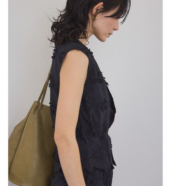 SALON adam et rope'「【WEB限定】３Dフラワーレースブラウス/ジレ［セットアップ対応］」|シャツ・ブラウス|