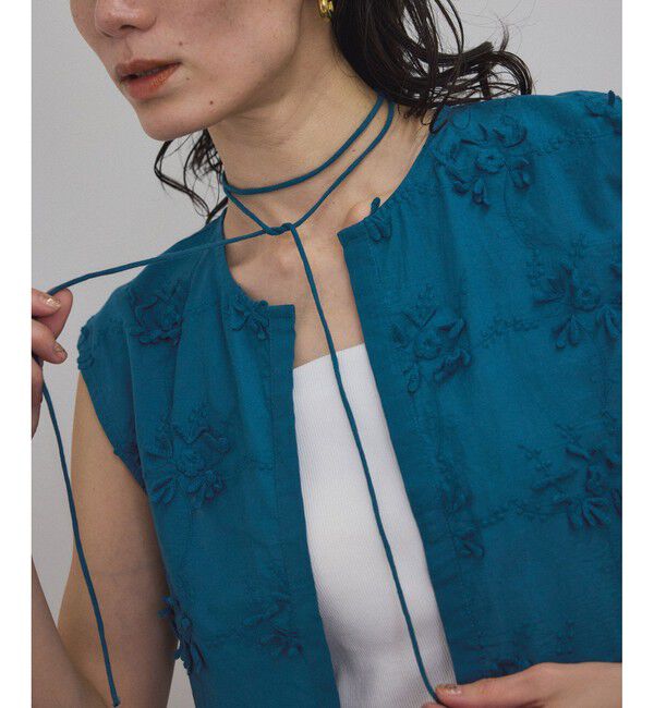 SALON adam et rope'「【WEB限定】３Dフラワーレースブラウス/ジレ［セットアップ対応］」|シャツ・ブラウス|