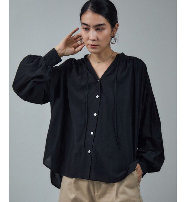 SALON adam et rope'「ボリュームスリーブVネックブラウス」|シャツ・ブラウス|