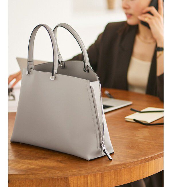 ROPE「【E'POR】Y BAG Medium【軽量】【メディア掲載】」|ハンドバッグ|ライトグレー(08)