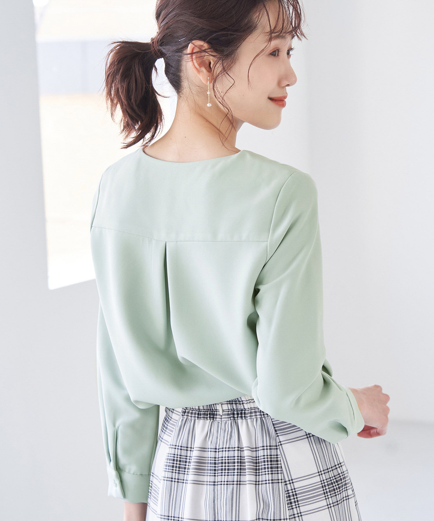 Rope&rsquo;Picnic「【360&deg;ウルトラストレッチ】セットアップ対応/フロントホックブラウス」|シャツ・ブラウス|