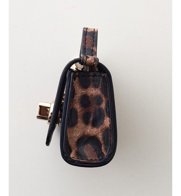 Hoaw.「《2/12追加予約スタート》【インフルエンサーコラボ】イヤフォンケース」|チャーム・キーホルダー|