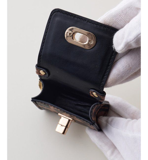 Hoaw.「《2/12追加予約スタート》【インフルエンサーコラボ】イヤフォンケース」|チャーム・キーホルダー|