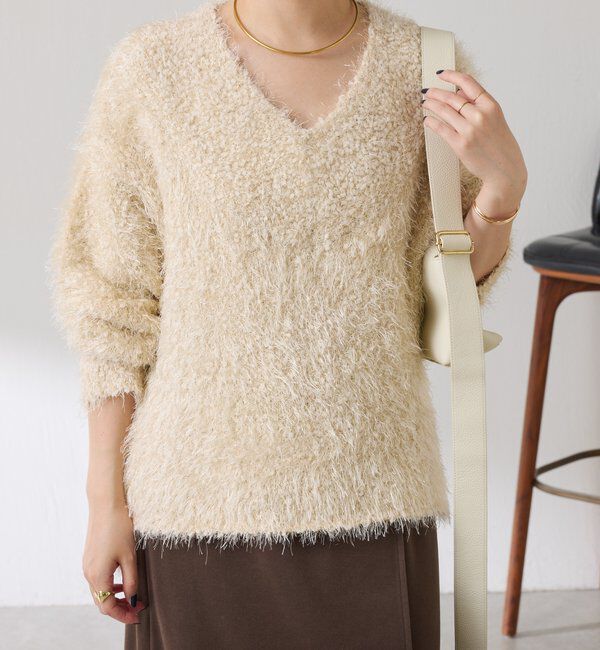  「ビーンズヤーンVネックニット」|ニット・セーター|