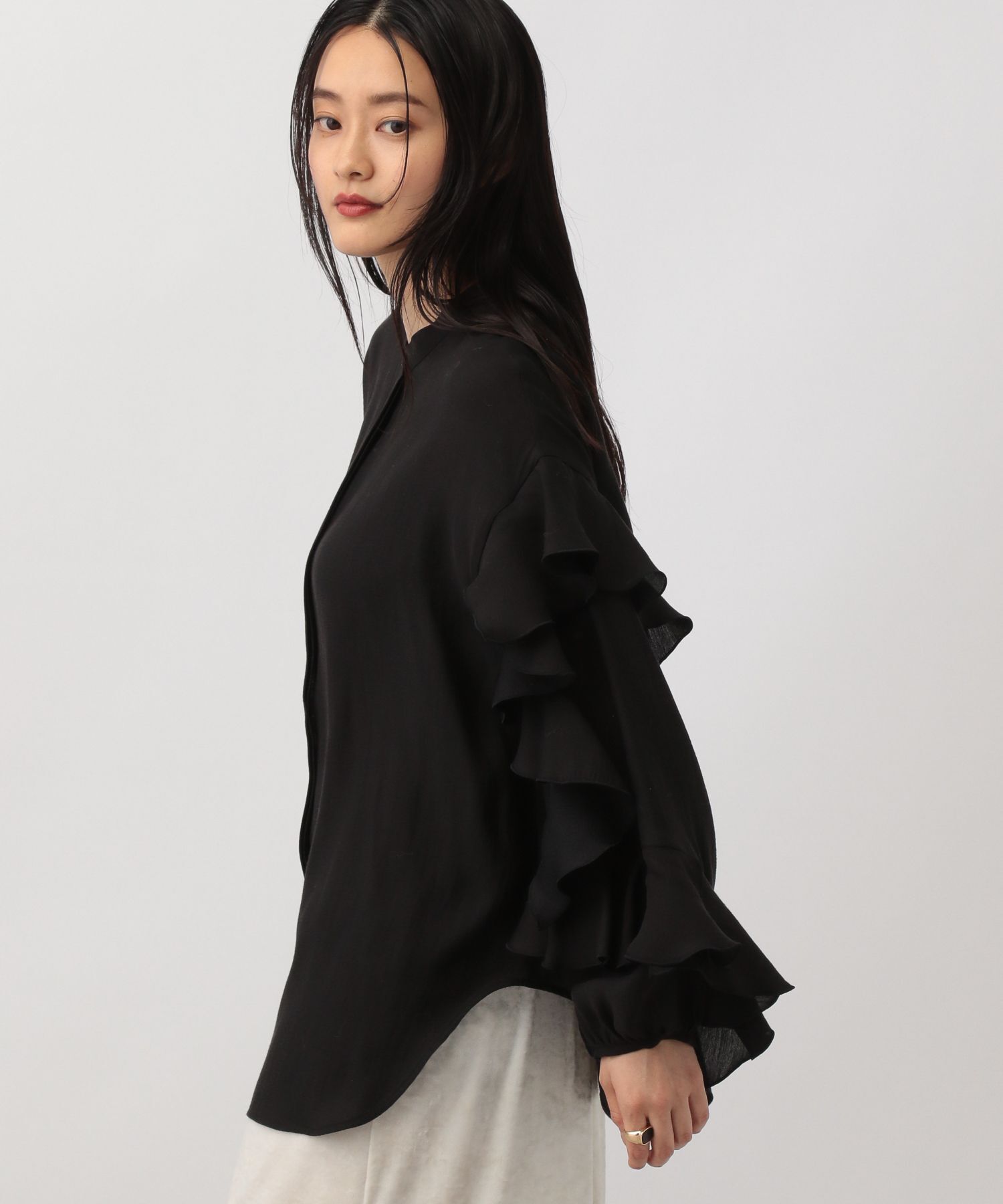 A part by 「フリルスリーブブラウス」|シャツ・ブラウス|