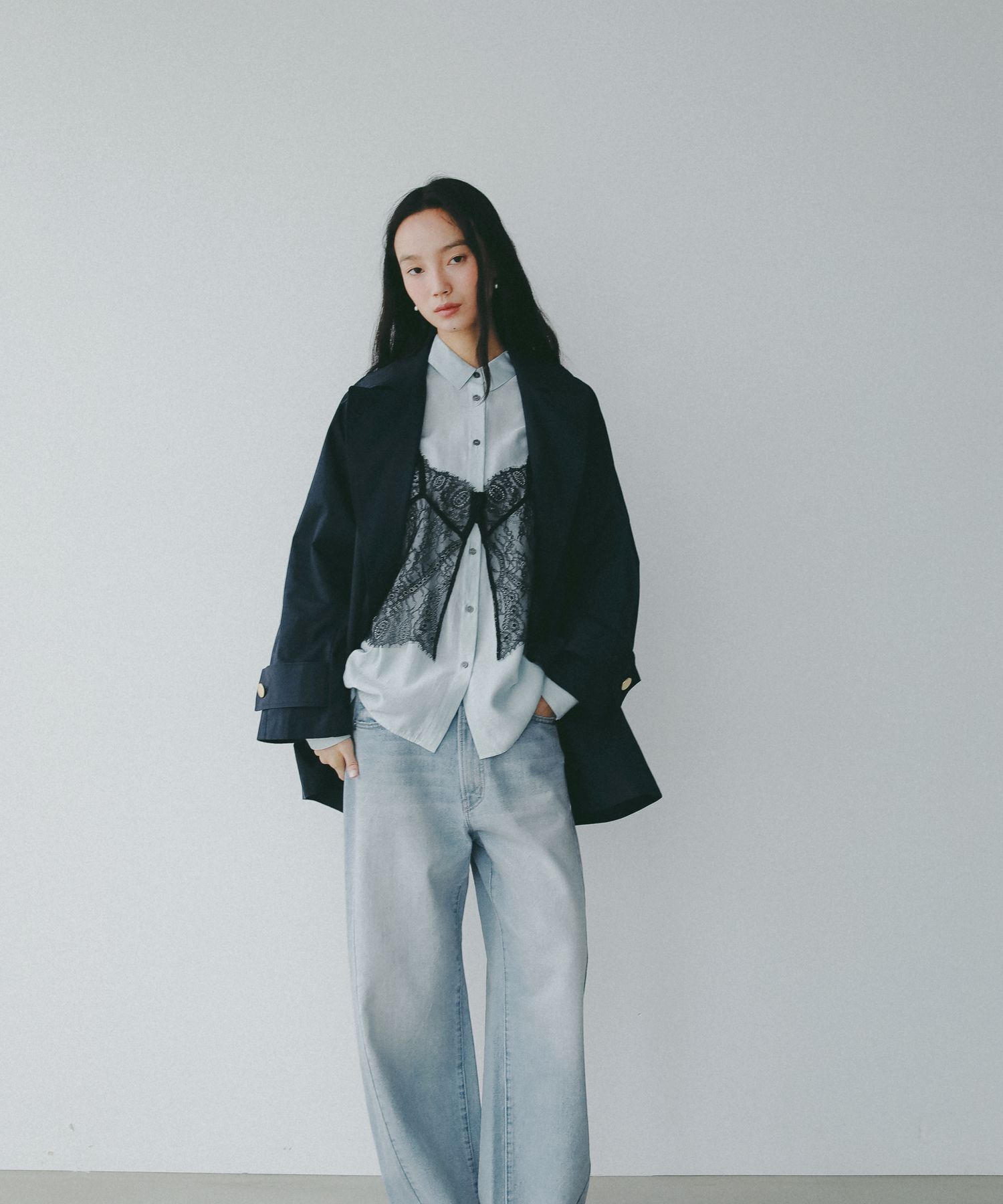 A part by 「 【Sサイズ展開】キンボタンミディトレンチ」|トレンチコート|