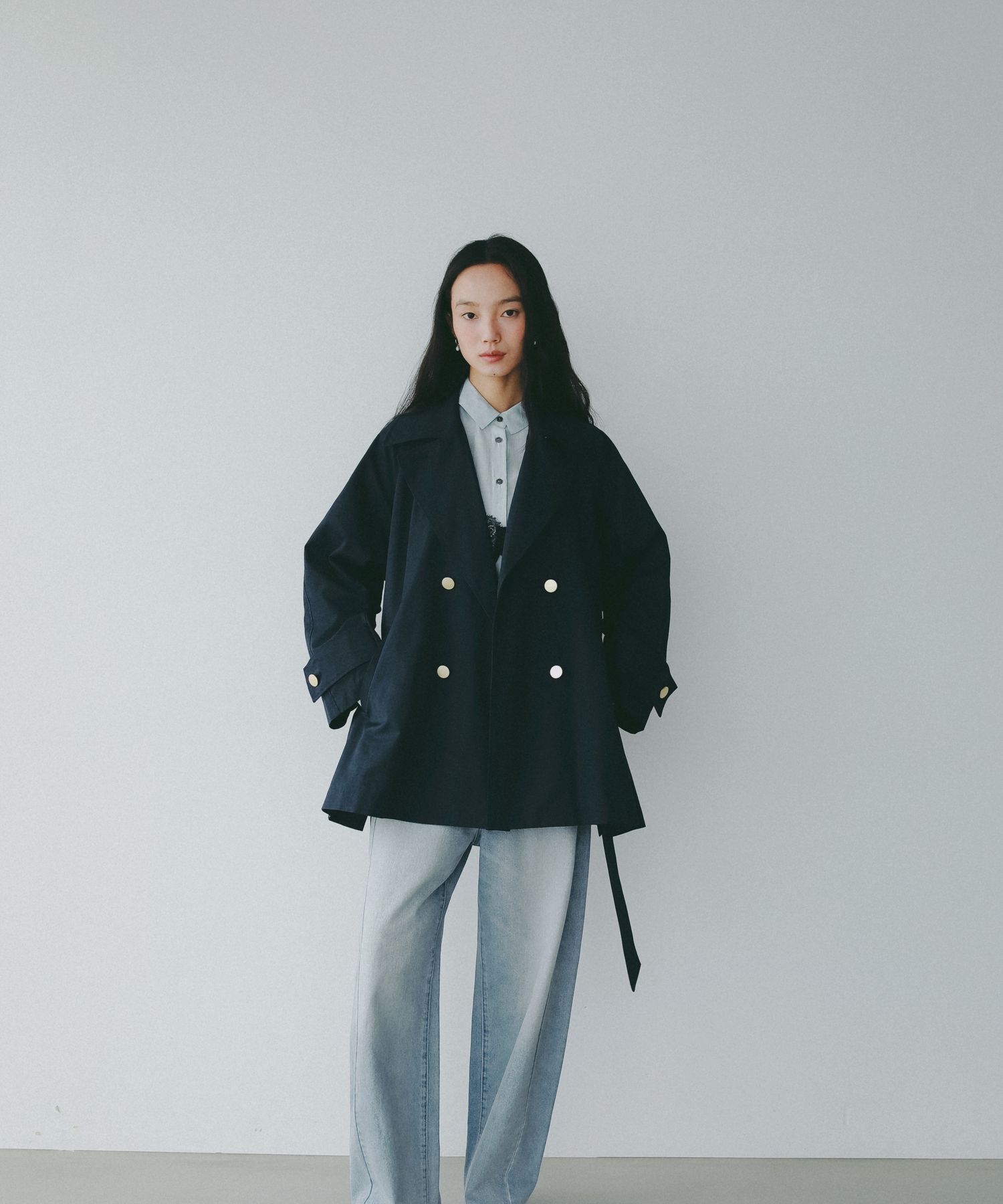 A part by 「 【Sサイズ展開】キンボタンミディトレンチ」|トレンチコート|