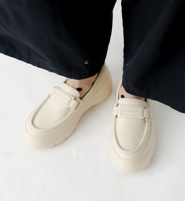 Rouge vif「【HUNTER/ハンター】リファインド エクスプローラー フラットフォーム ロー」|ローファー|