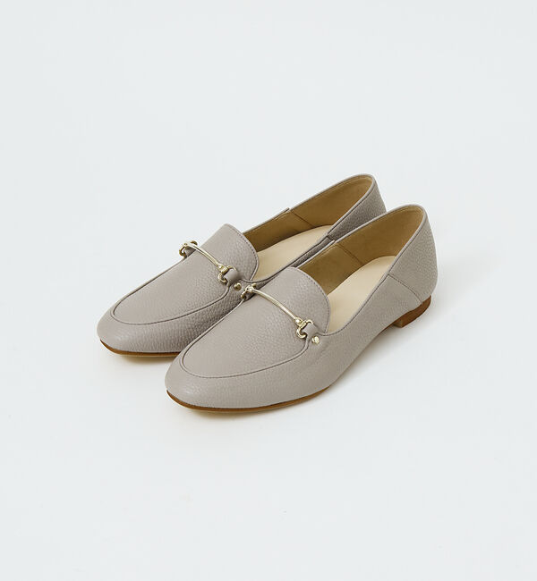 AU BANNISTER「【WEB限定/晴雨兼用】スクエアビットバブーシュローファー」|ローファー|グレージュ