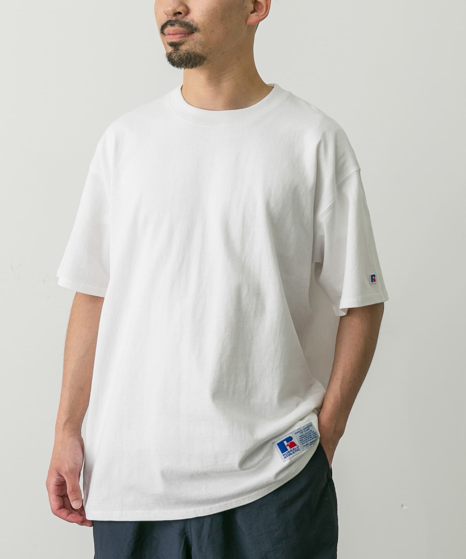 URBAN RESEARCH DOORS「『別注』RUSSELL ATHLETIC&times;DOORS　USA Cotton Basic Tee」|Tシャツ・カットソー|