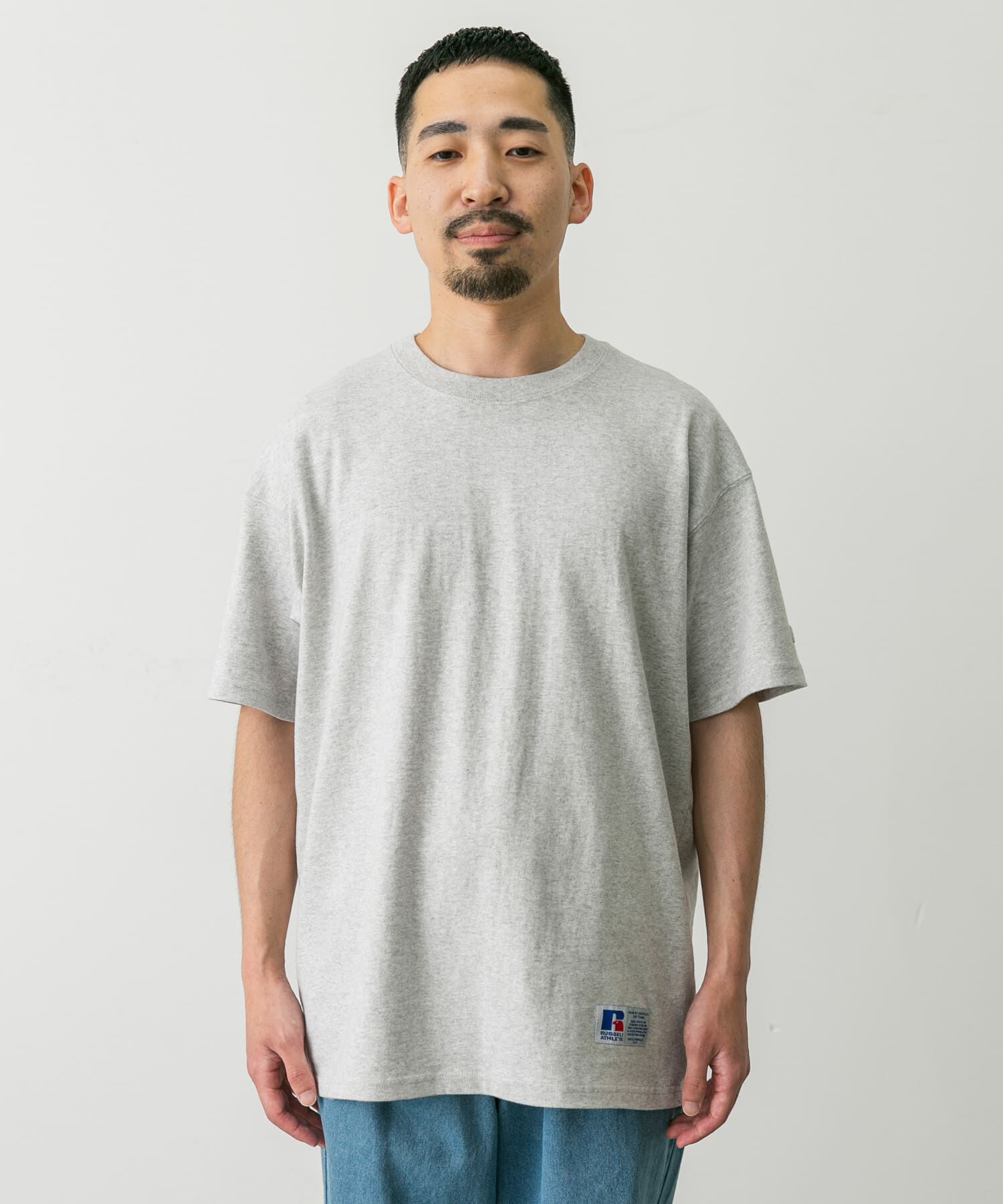 URBAN RESEARCH DOORS「『別注』RUSSELL ATHLETIC&times;DOORS　USA Cotton Basic Tee」|Tシャツ・カットソー|
