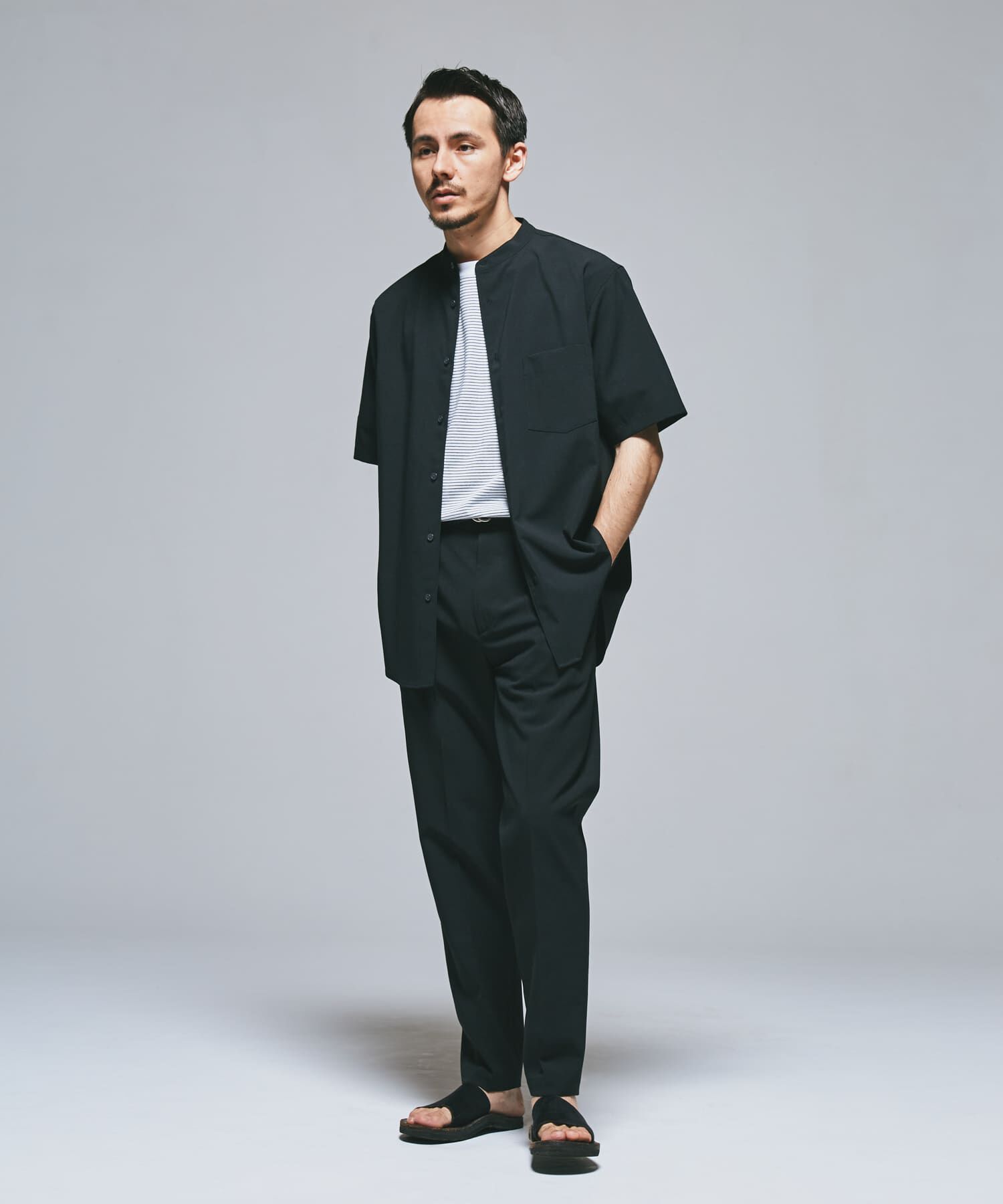 URBAN RESEARCH DOORS「『一部WEB限定』『UR TECH DRYLUXE』バンドカラーシャツ」|シャツ・ブラウス|