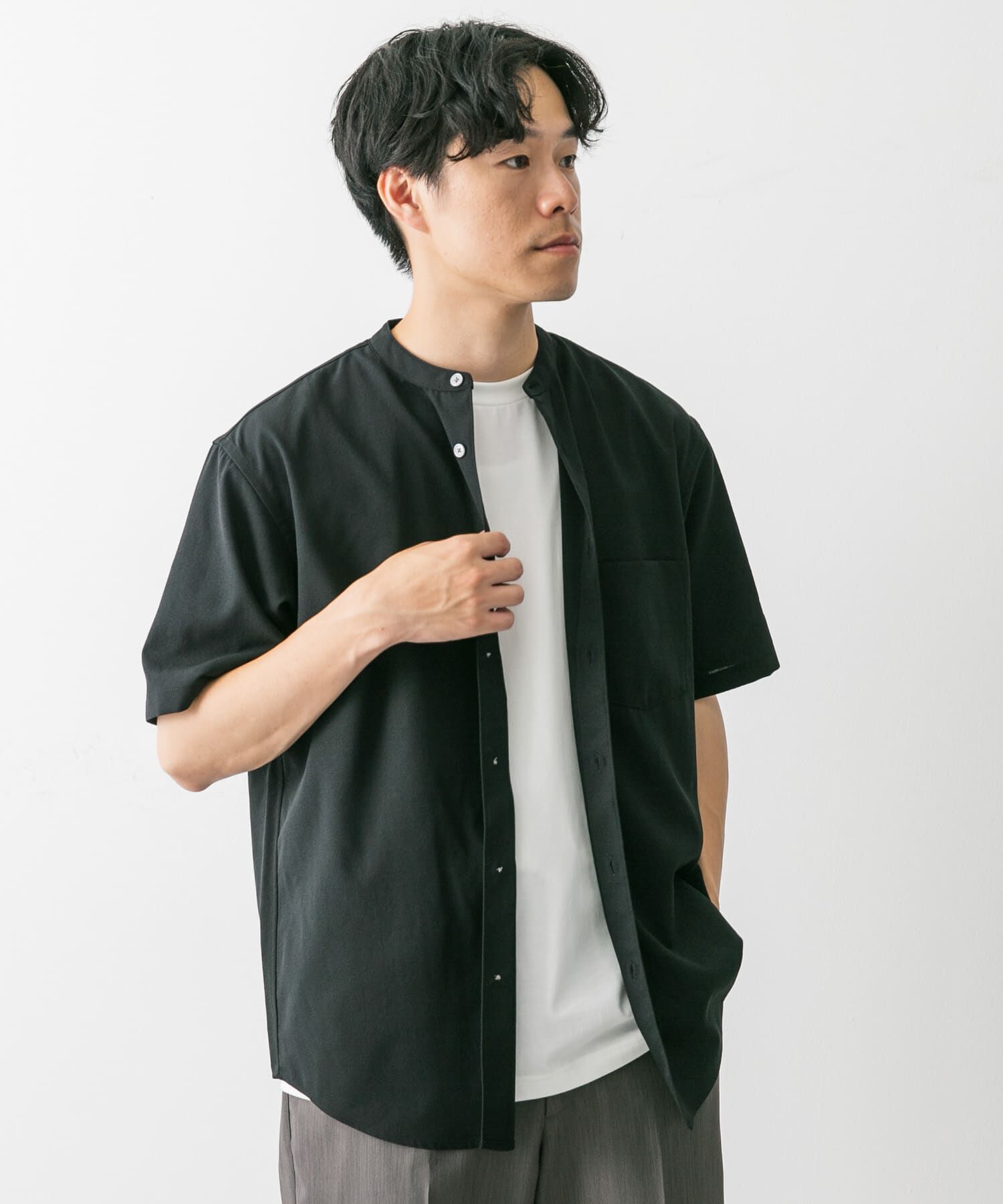 URBAN RESEARCH DOORS「『一部WEB限定』『UR TECH DRYLUXE』バンドカラーシャツ」|シャツ・ブラウス|