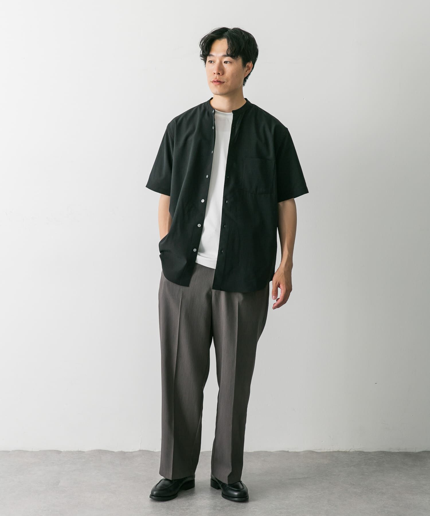 URBAN RESEARCH DOORS「『一部WEB限定』『UR TECH DRYLUXE』バンドカラーシャツ」|シャツ・ブラウス|