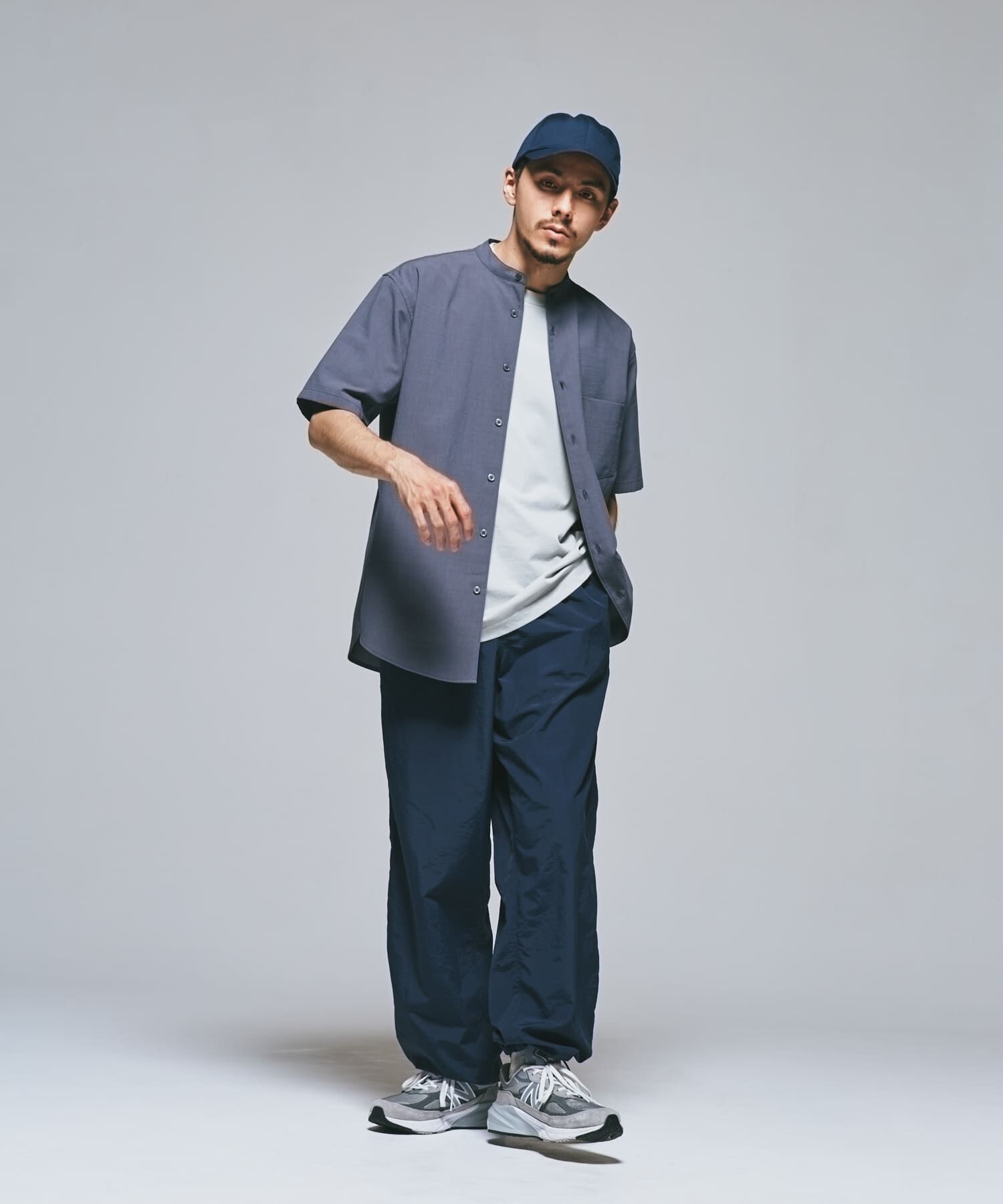 URBAN RESEARCH DOORS「『一部WEB限定』『UR TECH DRYLUXE』バンドカラーシャツ」|シャツ・ブラウス|